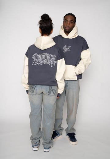 Пуловер с капюшоном