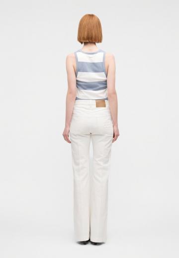 Клешеные джинсы