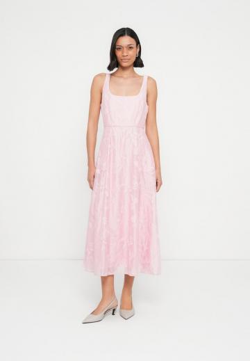 Платье макси