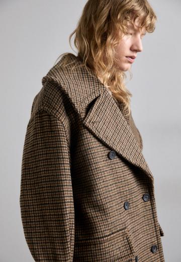 Шерстяное пальто