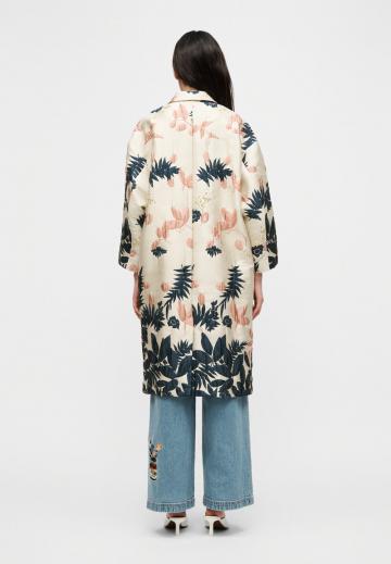 Шерстяное пальто