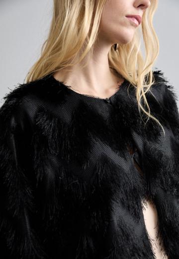 Короткое пальто