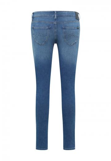 Узкие джинсы