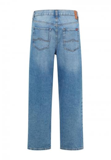 Свободные джинсы