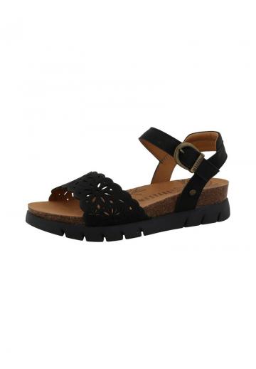 Босоножки на танкетке