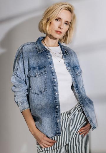 Джинсовая блузка