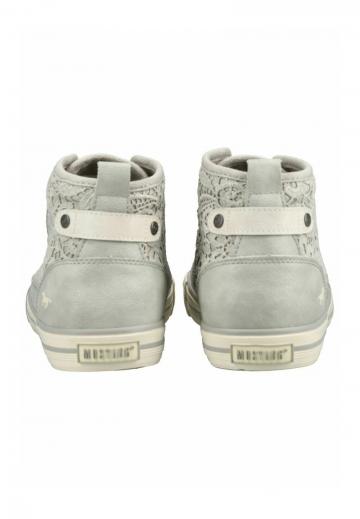 Высокие кеды