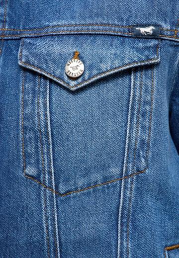 Джинсовая куртка