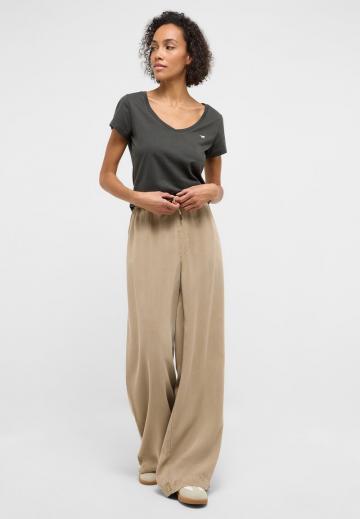 Клешеные джинсы