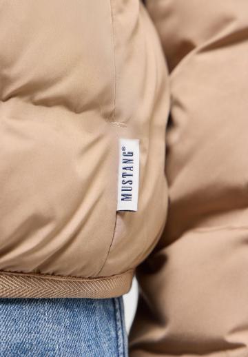 Зимняя куртка