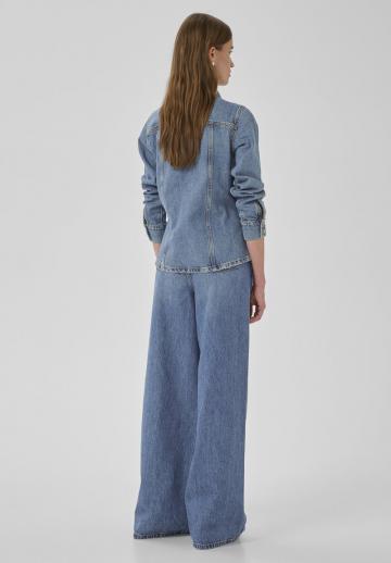 Джинсовая куртка