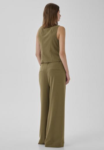 Блузка без рукавов