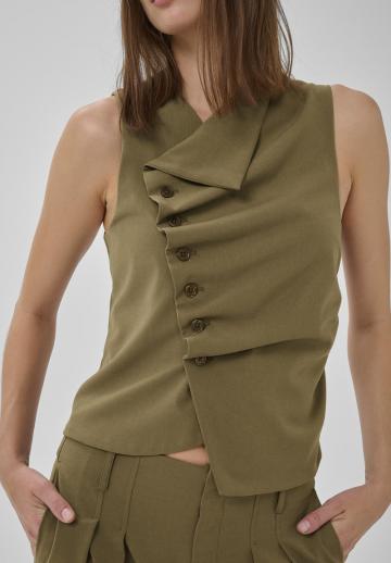 Блузка без рукавов