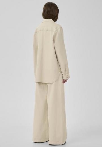 Клешеные джинсы