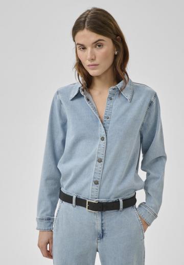 Джинсовая блузка