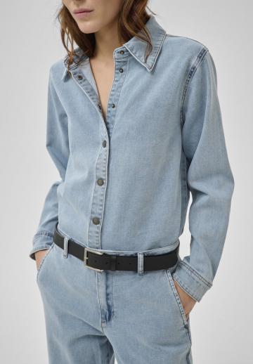 Джинсовая блузка