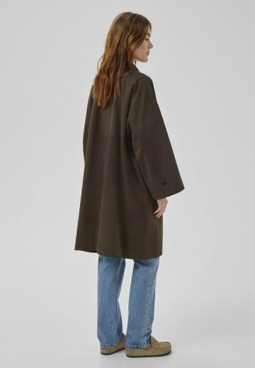 Шерстяное пальто