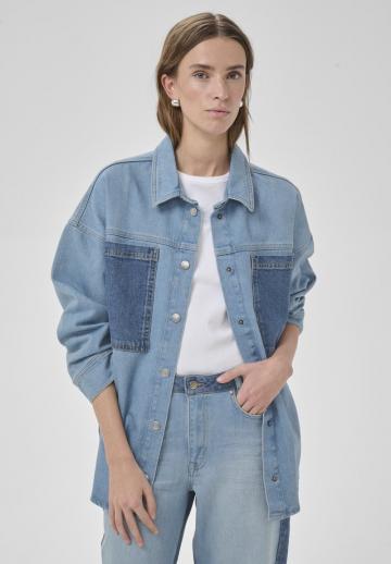 Короткое пальто