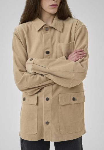 Пальто из искусственной кожи