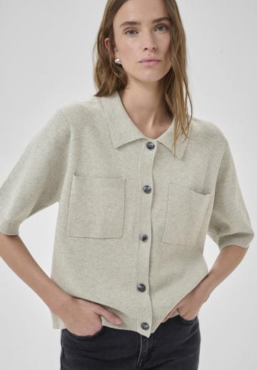 Вязаная кофта