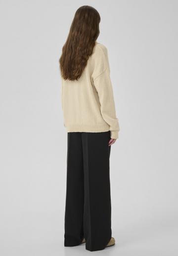 Длинный пуловер