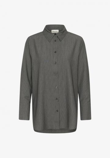 Длинная блузка