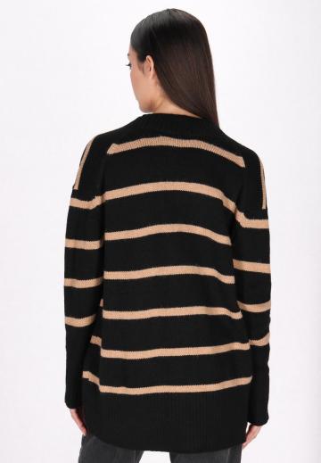 Длинный жилет