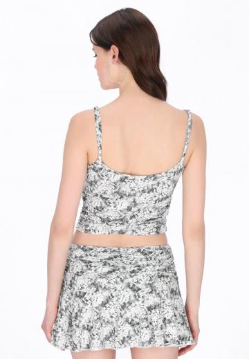 Топ на бретельках