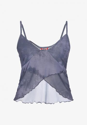 Топ на бретельках