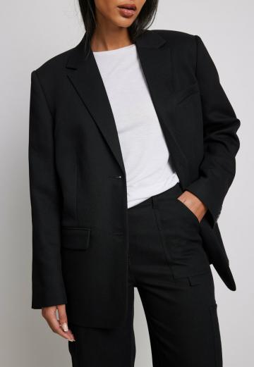 Длинный блейзер