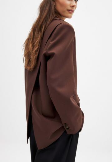 Короткое пальто