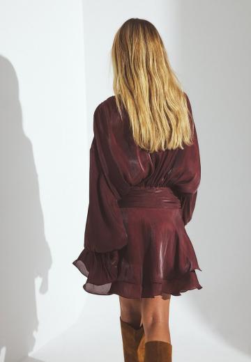 Короткое платье