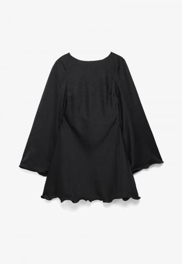 Короткое платье