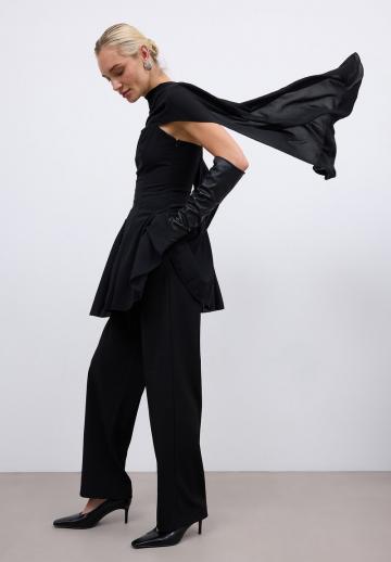 Короткое платье