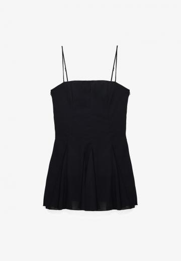 Короткое платье