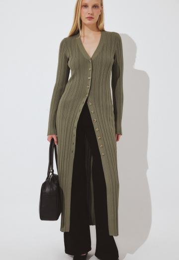 Вязаное платье