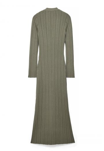 Вязаное платье