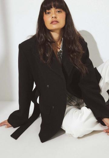 Короткое пальто