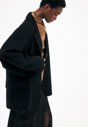 Шерстяное пальто