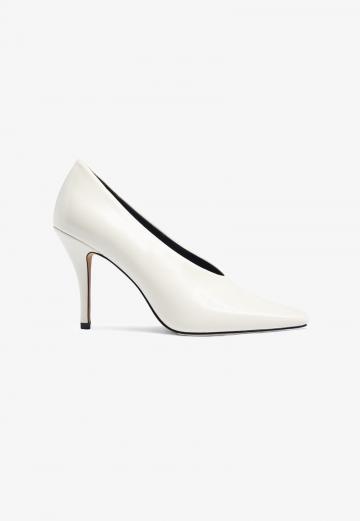 Туфли на высоком каблуке