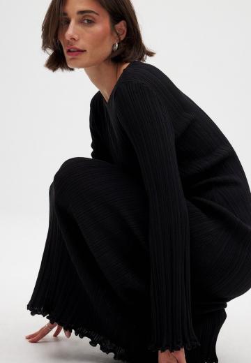 Вязаное платье