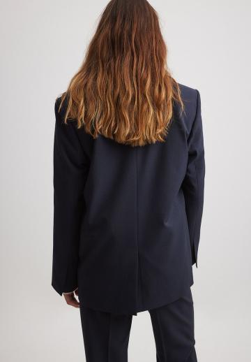 Короткое пальто