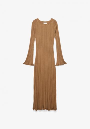 Платье футляр