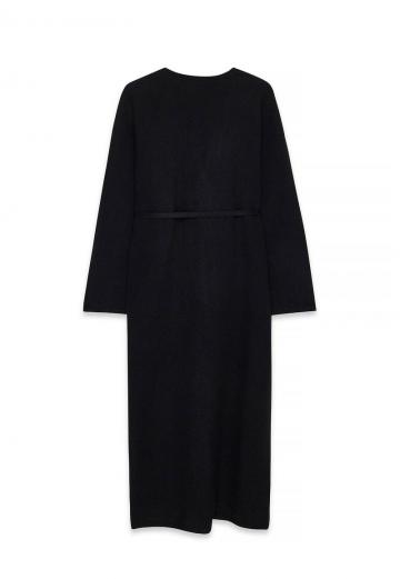 Длинный жилет