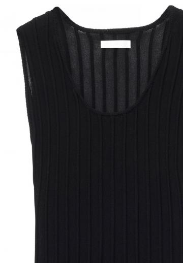 Вязаное платье