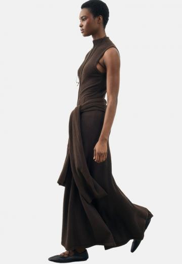 Вязаное платье