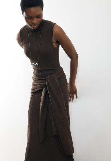 Вязаное платье