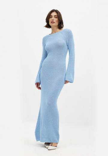 Вязаное платье