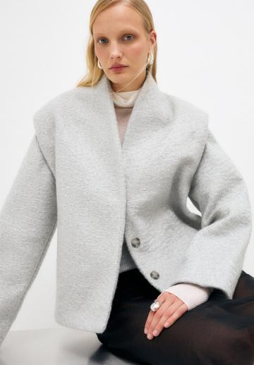 Зимняя куртка