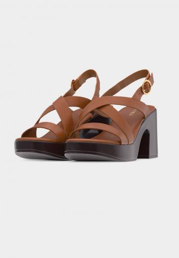 Босоножки на платформе